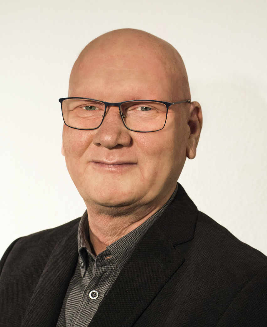 Lutz Müller - Diplom Physik Ingenieur